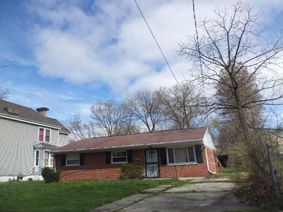 3rd image of 3846 Zinsle Ave