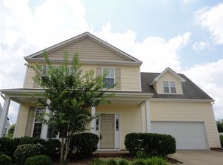 3501 E 35th St, Des Moines, IA 50317