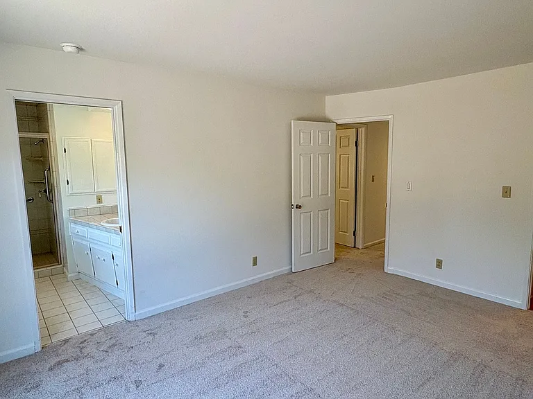 3057 Carleton Pl — Photo 27