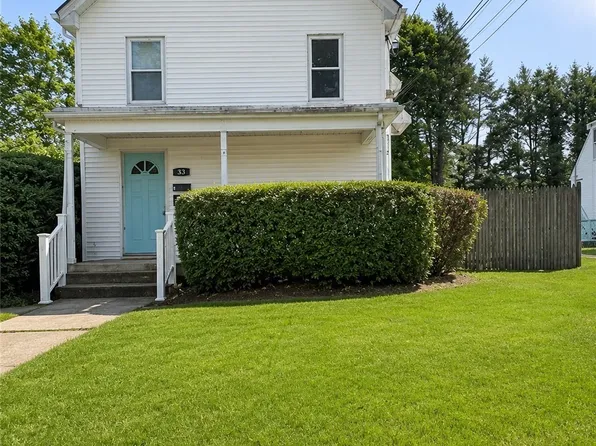 33 E Chestnut St, Sharon, MA 02067
