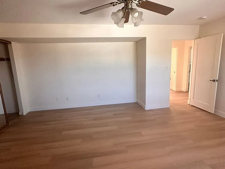 6328 Cleo Street — Photo 33