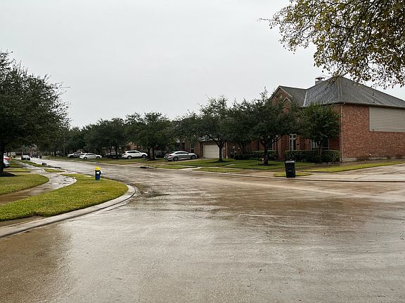 4th image of 25638 Tower Side Ln