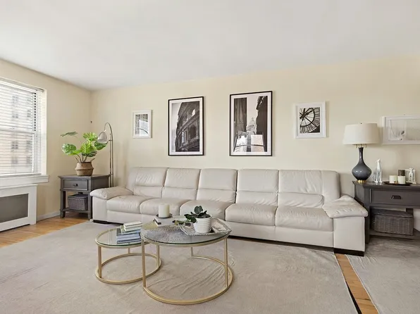 800 Grand Concourse APT 3LN, Bronx, NY 10451