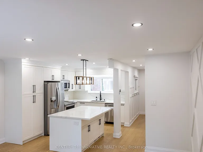 2451 Bridletowne Cir #19 — Photo 5