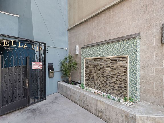 5th image of 1608 India St