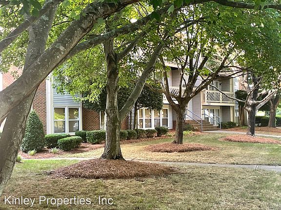 4th image of 9541 Shannon Green Dr
