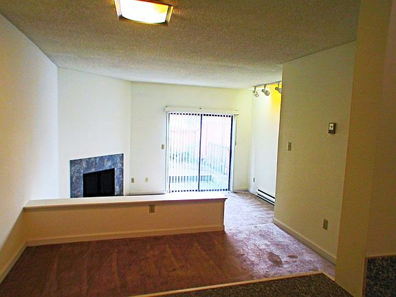 4th image of 9 146th Ave SE #9