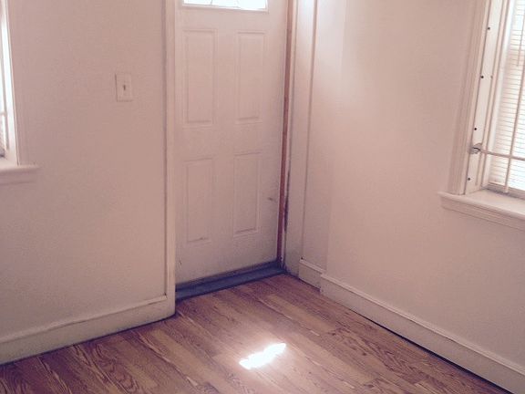 4th image of 1719 N 21st St #1