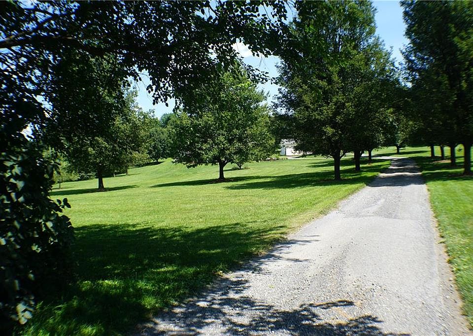 840 Blue Mountain Dr, Walnutport, PA 18088 Zillow