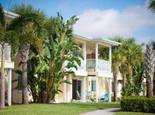1537 Eden Isle Blvd NE APT 171, St Petersburg, FL 33704