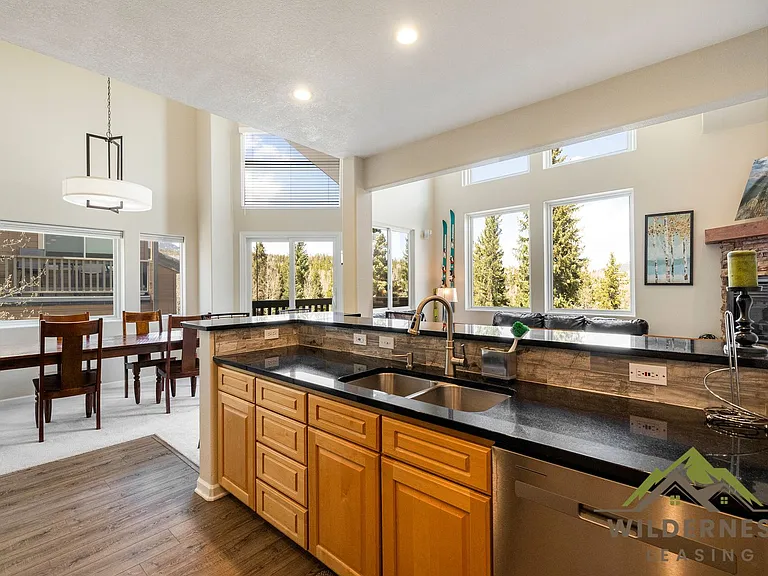 4020 Silverheels Dr #1274-unit 12 — Photo 23