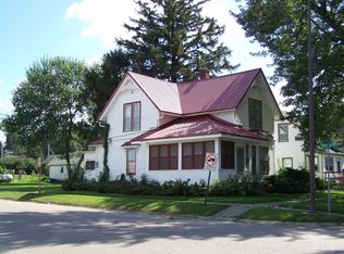 103 Cedar Ave, Charter Oak, IA 51439
