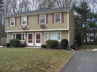 25 Old Forge Rd, Bridgewater, MA 02324