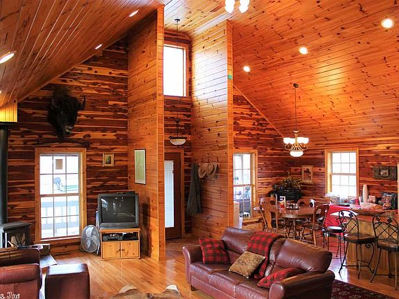 3rd image of 436 Mount Olive Retreat