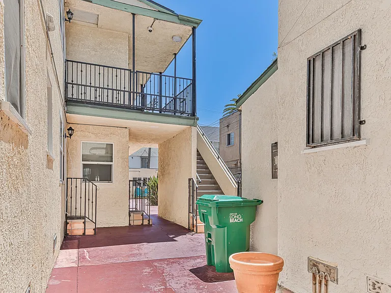 904 Atlantic ave — Photo 4