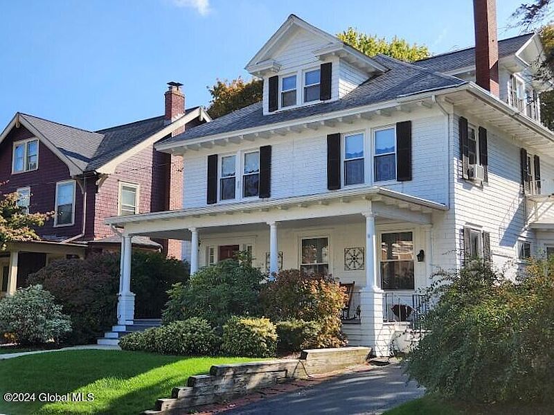 2nd image of 1034 Ardsley Road