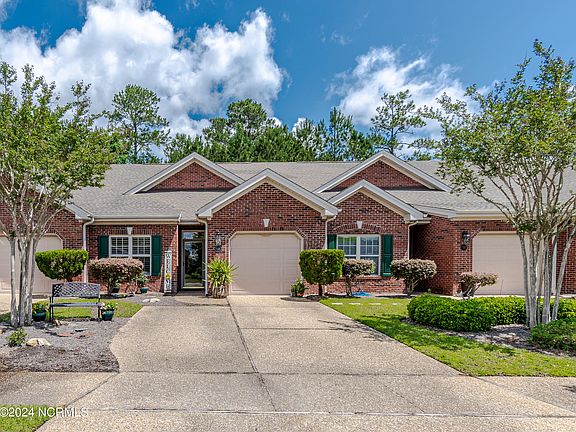 3rd image of 734 Beachwalk Drive