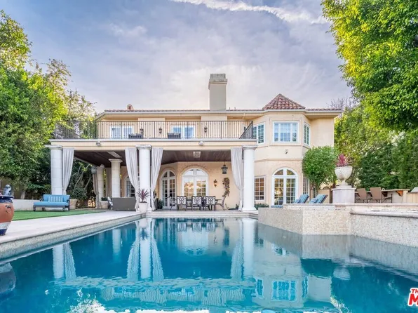 2286 Worthing Ln, Los Angeles, CA 90077