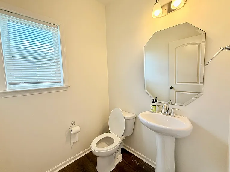 4909 Grace View Dr — Photo 14