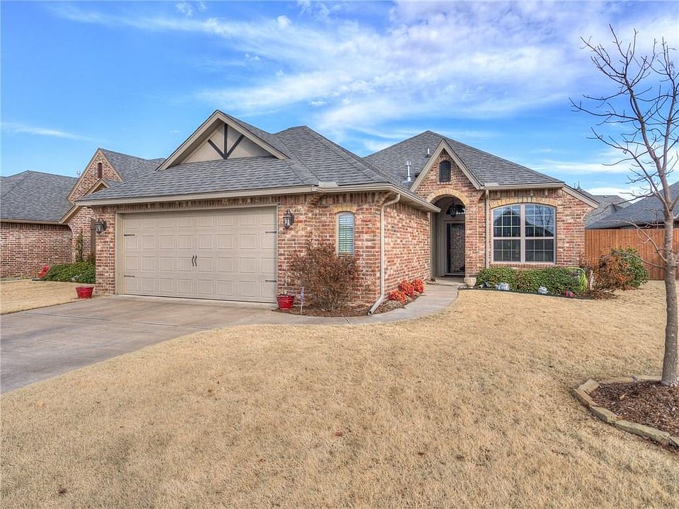 1st image of 17000 Madrid Cir