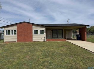 113 Whitney Ave NE, Huntsville, AL 35811