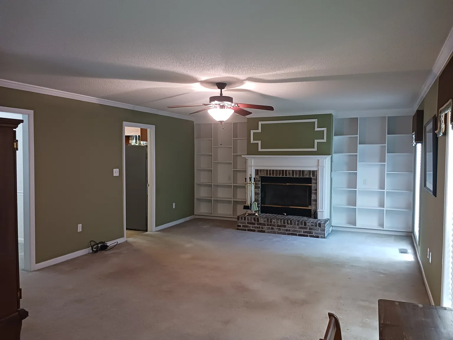 3 bed, 1932 sqft, $2,500 — Photo 4