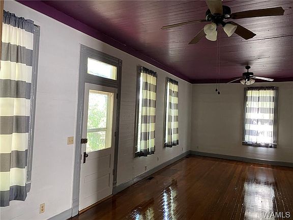 2nd image of 49 2nd St S