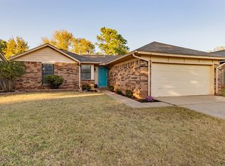 2709 Pennington Ave, Edmond, OK 73012