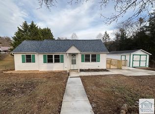 447 Melrose Dr, Bassett, VA 24055