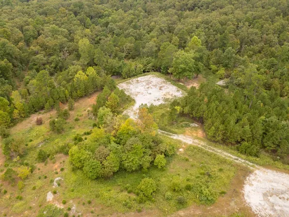 139 Outback Ln, Calico Rock, AR 72519