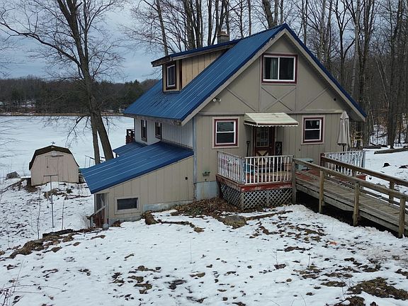 5th image of 10131 Alpine Dr