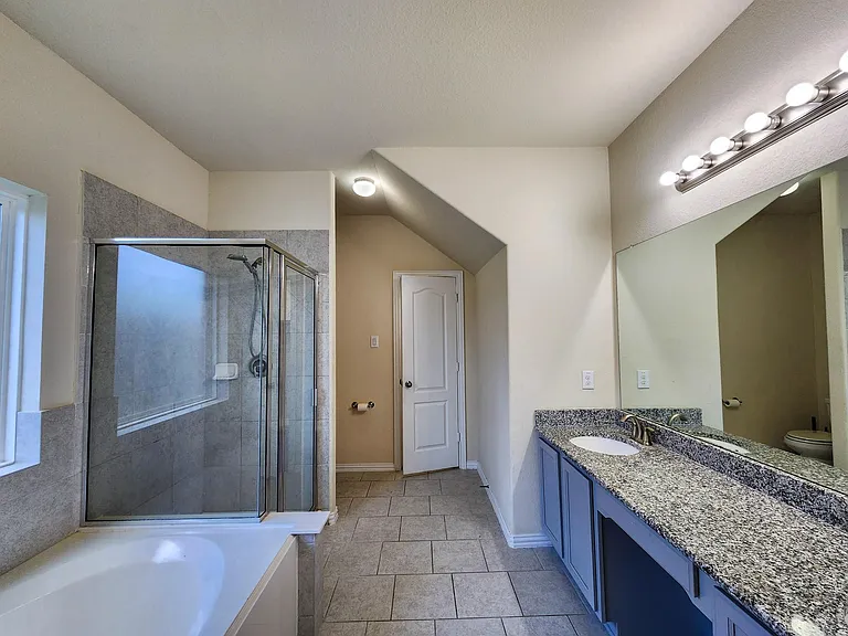2119 Del Mar Dr — Photo 14