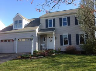 917 Muirfield Dr, Hummelstown, PA 17036