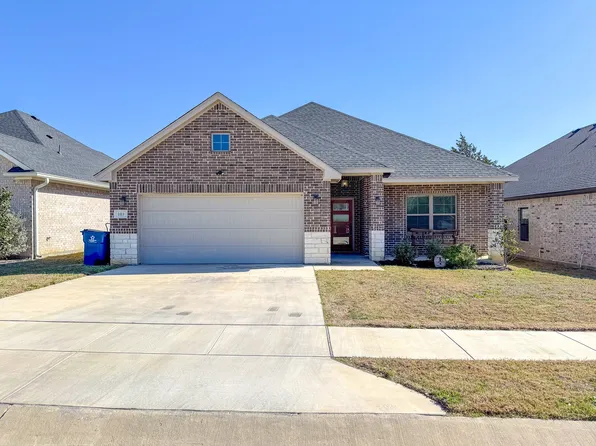 103 Ackers Turn, Corsicana, TX 75110