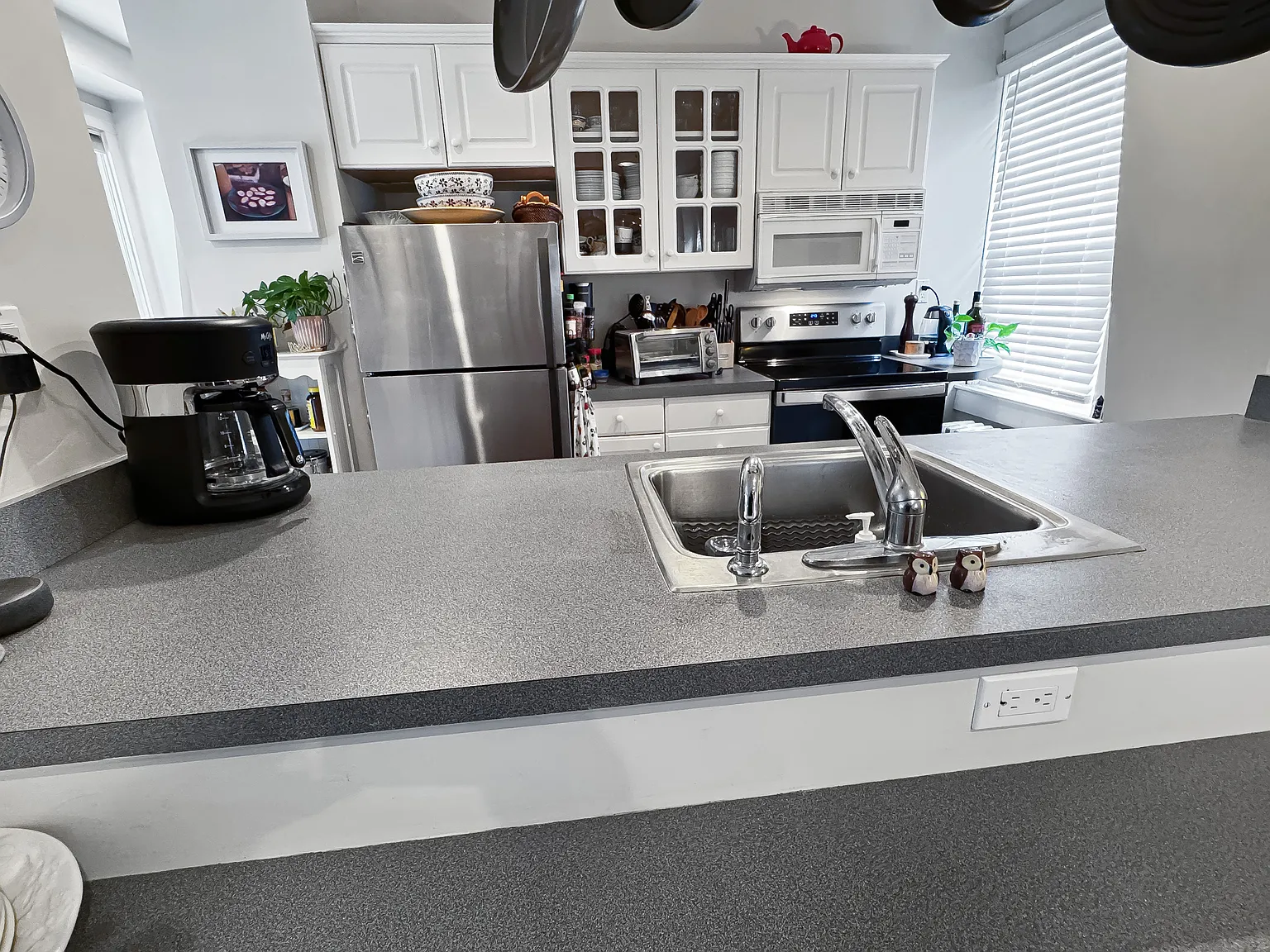 2 bed, 927 sqft, $2,100 — Photo 3