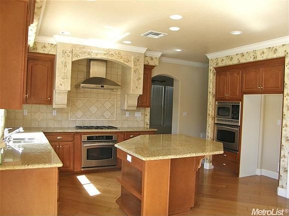 4th image of 1617 Manasco Cir