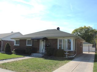 8804 Sproat Ave, Oak Lawn, IL 60453