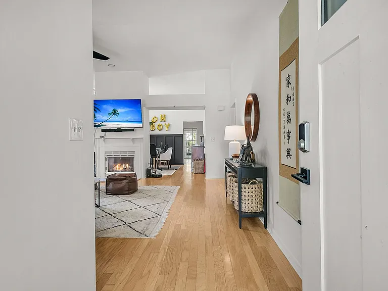 2045 Arundel Pl — Photo 14