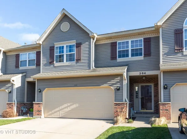 204 Dunridge Cir, Dundee, IL 60118