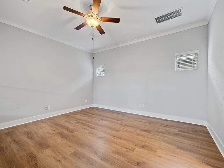 18419 Blue Hollow Heights Dr — Photo 9