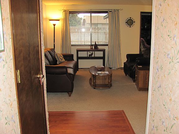 LR from entry way