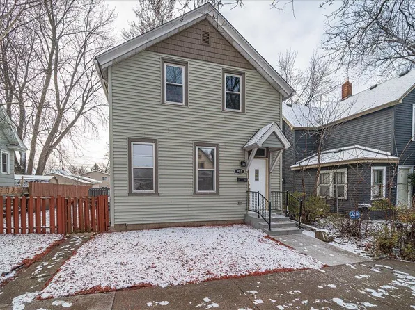982 Conway St, Saint Paul, MN 55106