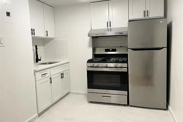 Rented by Douglas Elliman | media 9