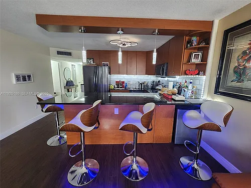 2801 NE 183rd St #310W Photo 1