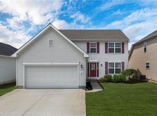 9039 Morgan Cir, North Ridgeville, OH 44039