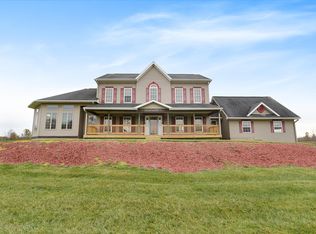 5851 W Barnes Rd, Eaton Rapids, MI 48827