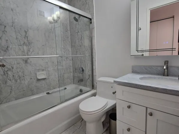 445 Fifth Avenue 17B image 2 of 21