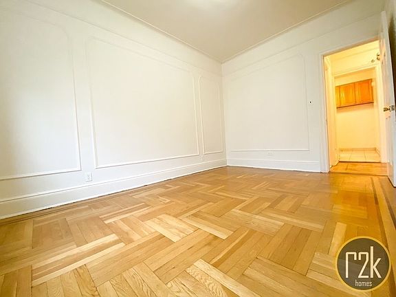 5th image of 25-41 21st St #A2