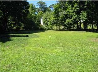 44 Caroline Pl, Greenwich, CT 06831