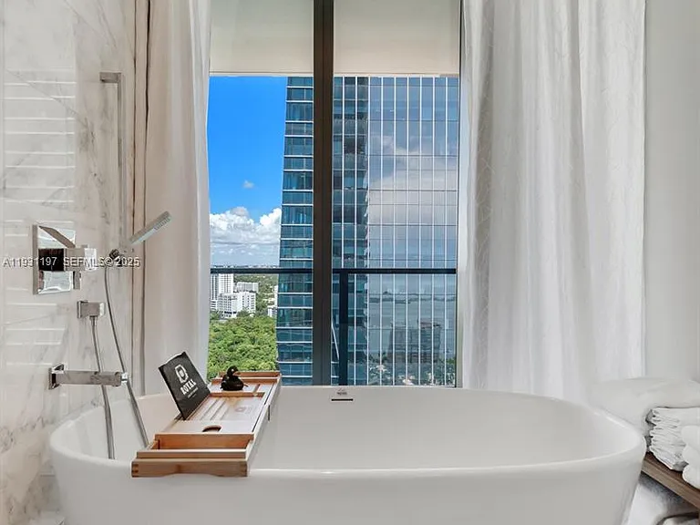 1451 Brickell Ave #2405 — Photo 8